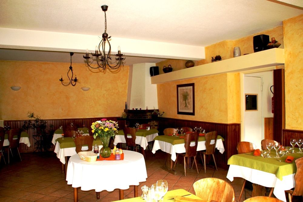 Logis Restaurant L'escapade Hotel Lamastre